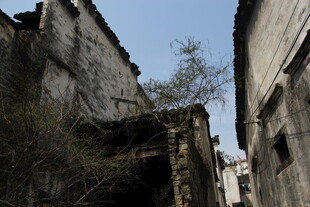 古老小巷 尽显岁月沧桑