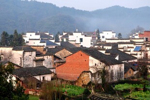 婺源山村民居 静谧的田园景致