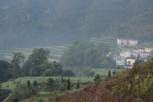 婺源婺源山间村落美景