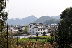 婺源山村美景 白墙黛瓦映青山