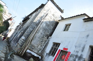 婺源古旧民居小巷景致