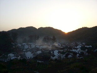 婺源山村日暮美景