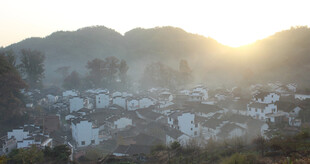 婺源山村晨曦美景