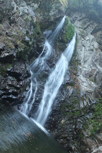 婺源山间瀑布美景