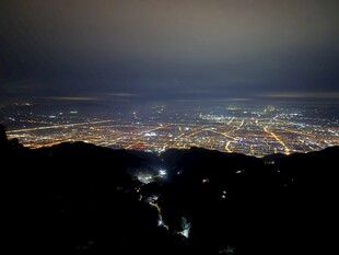 泰山城市夜景俯瞰