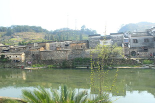 婺源宁静水乡古村落风光