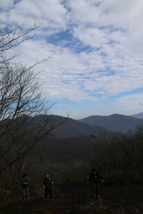 山间徒步风景