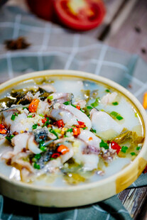 美味酸菜鱼 鲜香诱人