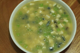 鲜香皮蛋豆腐羹