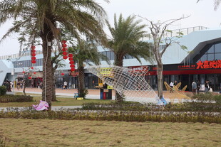 户外休闲广场场景