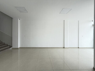 空旷简约室内空间场景