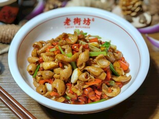 爆炒肥肠