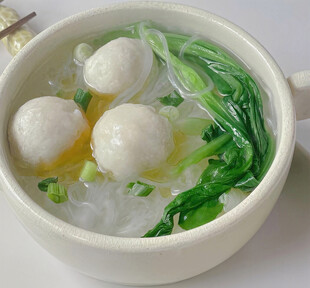 鱼丸青菜汤