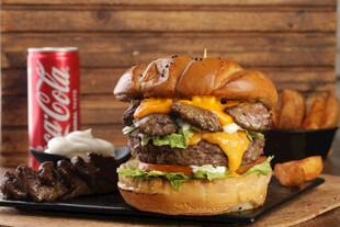 牛肉汉堡