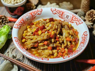 黄豆焖鸡爪