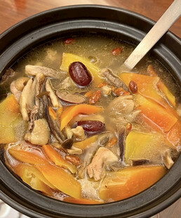 菌菇南瓜汤
