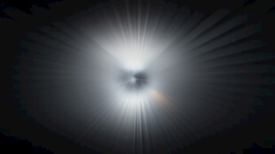 神秘光晕中心的奇异景象