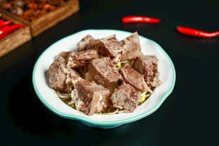 牛肉块