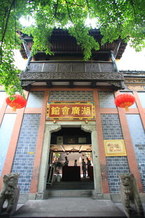 古色古香中式建筑门口
