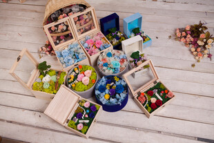 多彩手工艺品展示