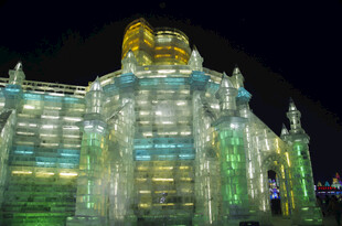 梦幻冰雕建筑夜景奇观