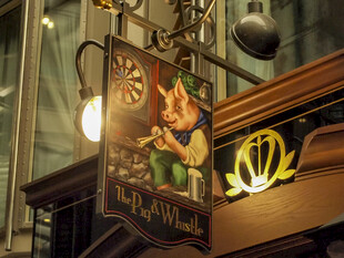 复古风格店铺招牌装饰