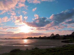 海边绝美日落风景