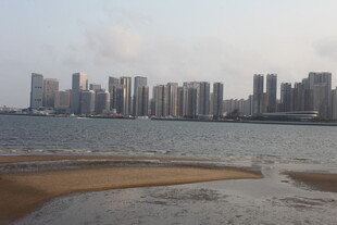 湛江海滨城市天际线景观