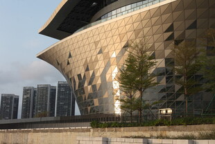 湛江现代风格独特建筑外观