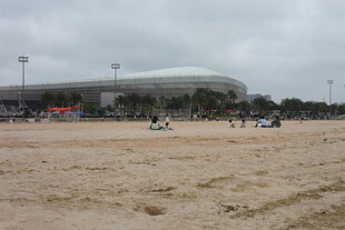 湛江户外开阔场地与现代建筑