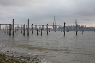 湛江海边栈桥风景