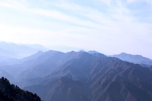 壮丽山景