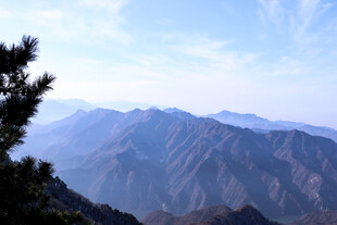 壮丽山景