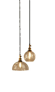 复古玻璃吊灯悬挂展示