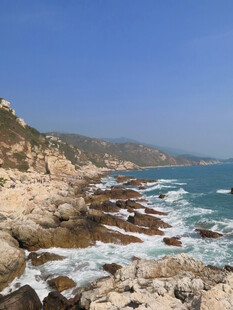 海岸风光 海浪拍击岩石