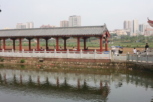 湛江河畔长廊景观