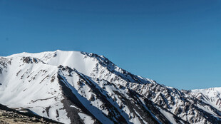雪山壮丽风光