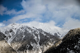 壮丽雪山美景