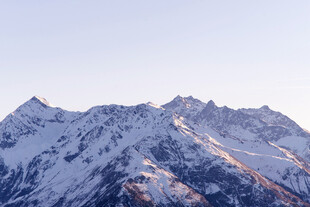 壮丽雪山美景