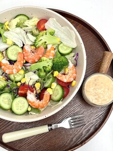 虾仁蔬菜沙拉