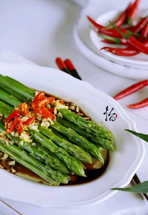 清蒸芦笋