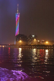 广州塔夜景璀璨迷人