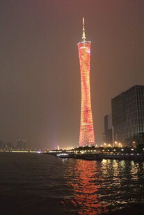 广州塔夜景璀璨迷人