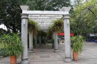 户外石制花架景观