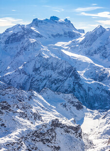 壮丽雪山