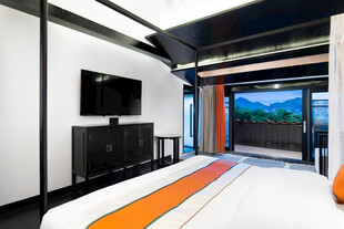 现代简约风卧室观景空间