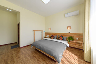 简约温馨卧室室内场景展示