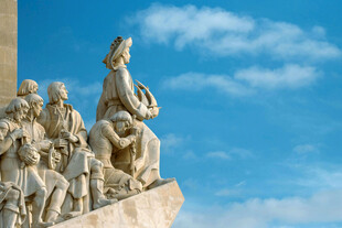 大发现恩里克王子雕像