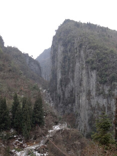 恩施壮丽峡谷风光