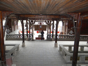 恩施古色古香中式长廊景观